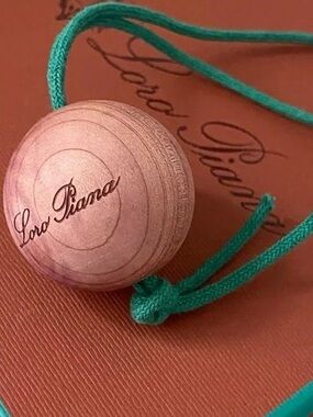 Loro Piana Cedar Wood Ball Odor Moisture Moth Repellent Logo New Decor GIFT GWP